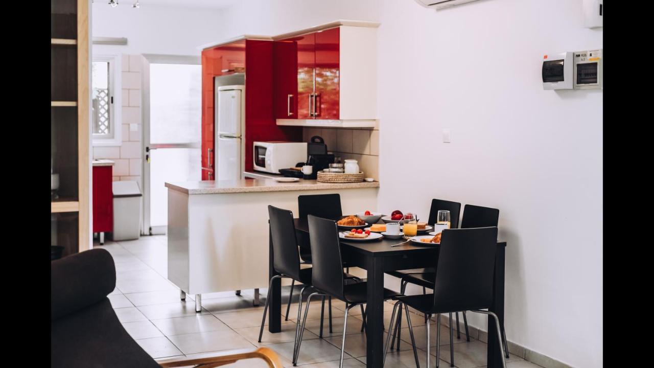 Minimal Townhouse Center Paphos Villa Eksteriør billede